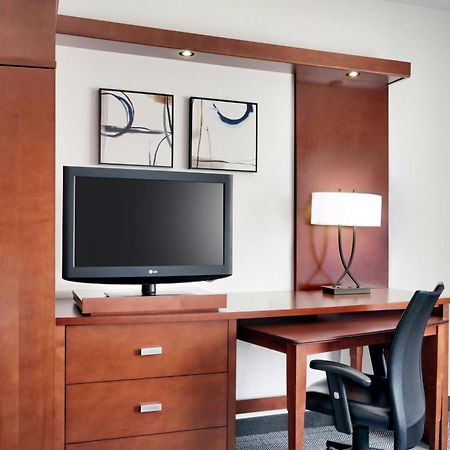 Courtyard By Marriott Houston Nasa Clear Lake Webster Exterior photo